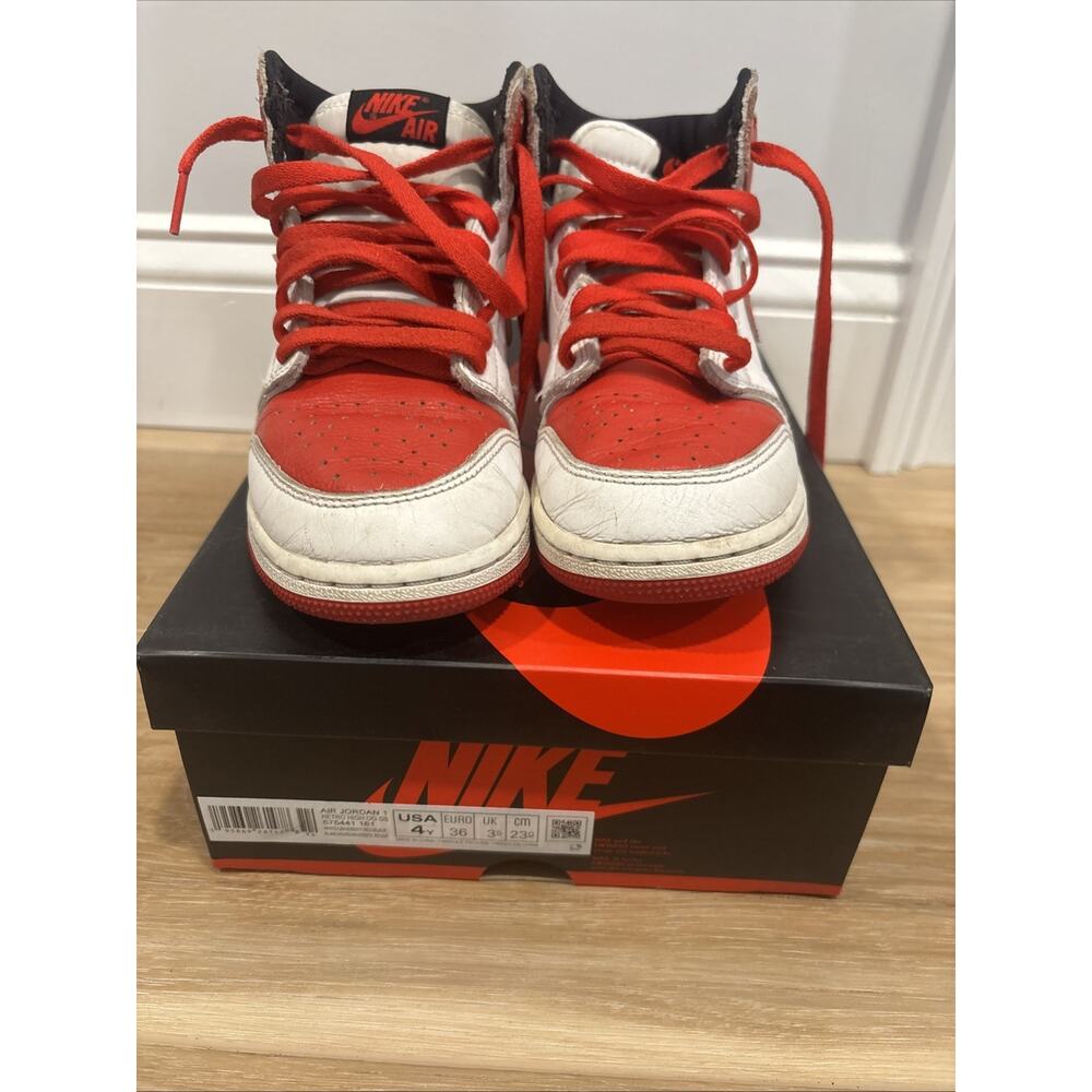 Nike Air Jordan Retro 1 High OG GS Size 4Y #575441-161 Red/White/Black w/Box